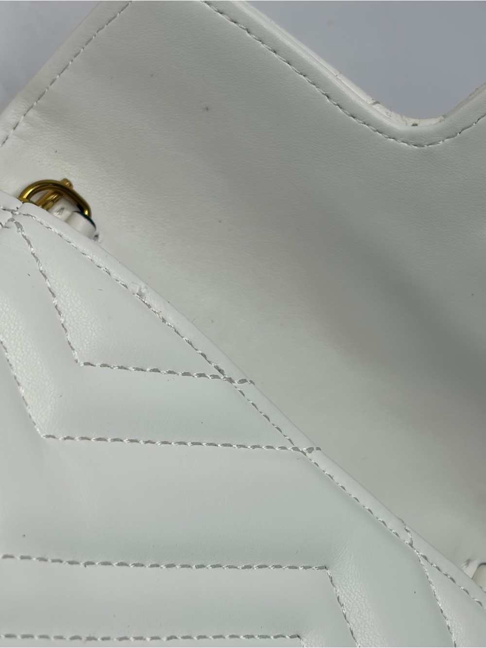 Gucci White Quilted Mini Crossbody with Gold Double G - Picture 7 of 10